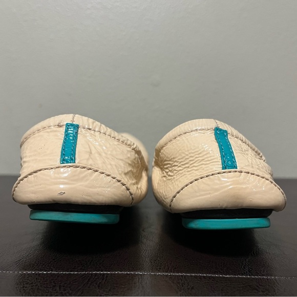 Tieks by Gavrieli Ballet Flats Patent Biscotti Cream sz 6 - Picture 7 of 10